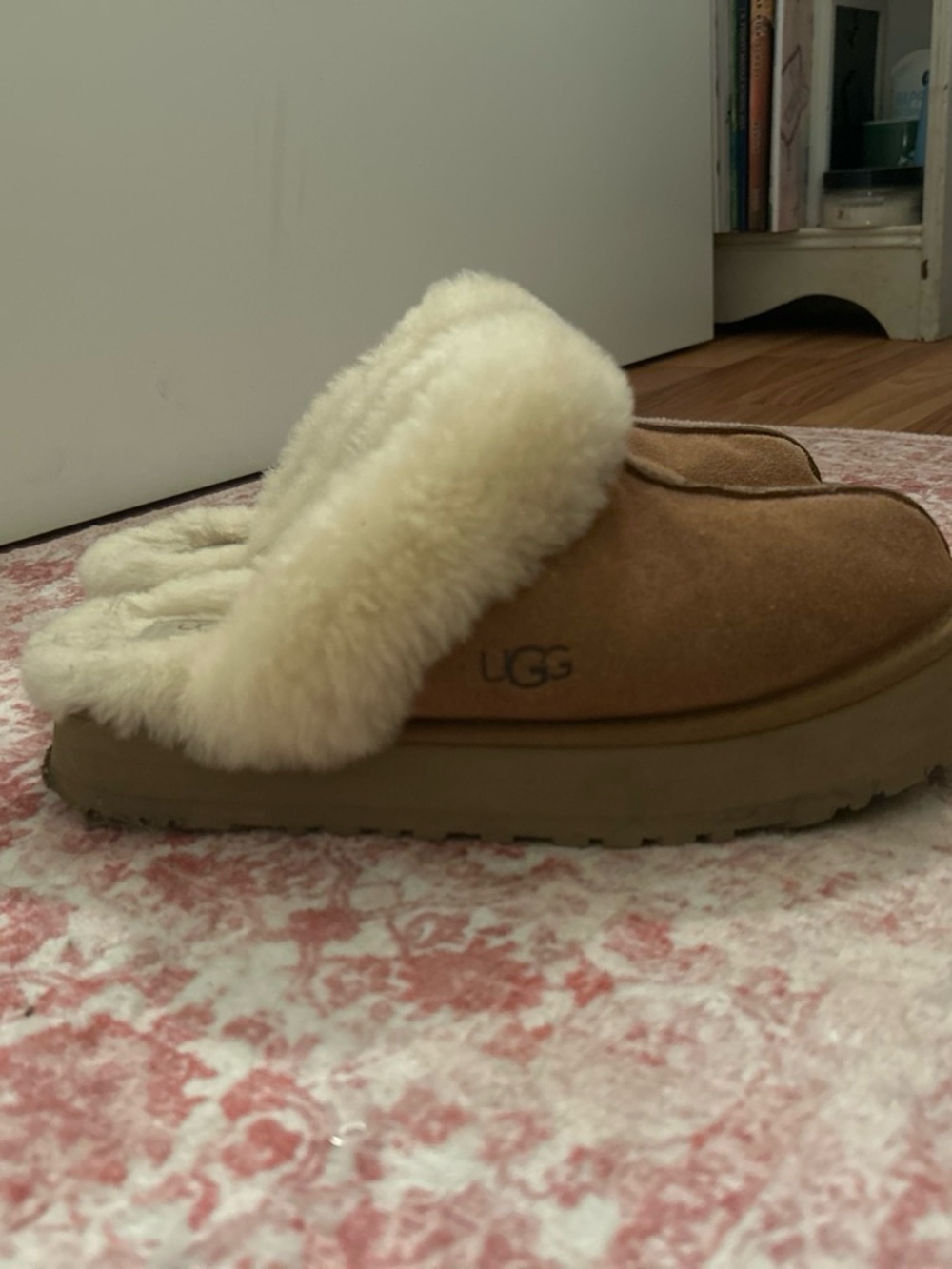UGG Women's Chestnut Suede Shearling Clog Slippers - Cream Lining